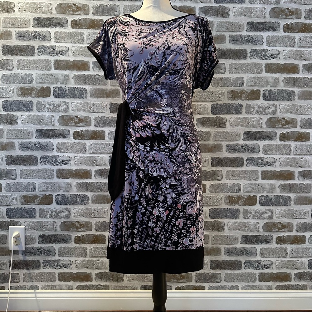 Calvin Klein Elegant Black and Purple Women's Midi Dress. Size M. Stretchy.